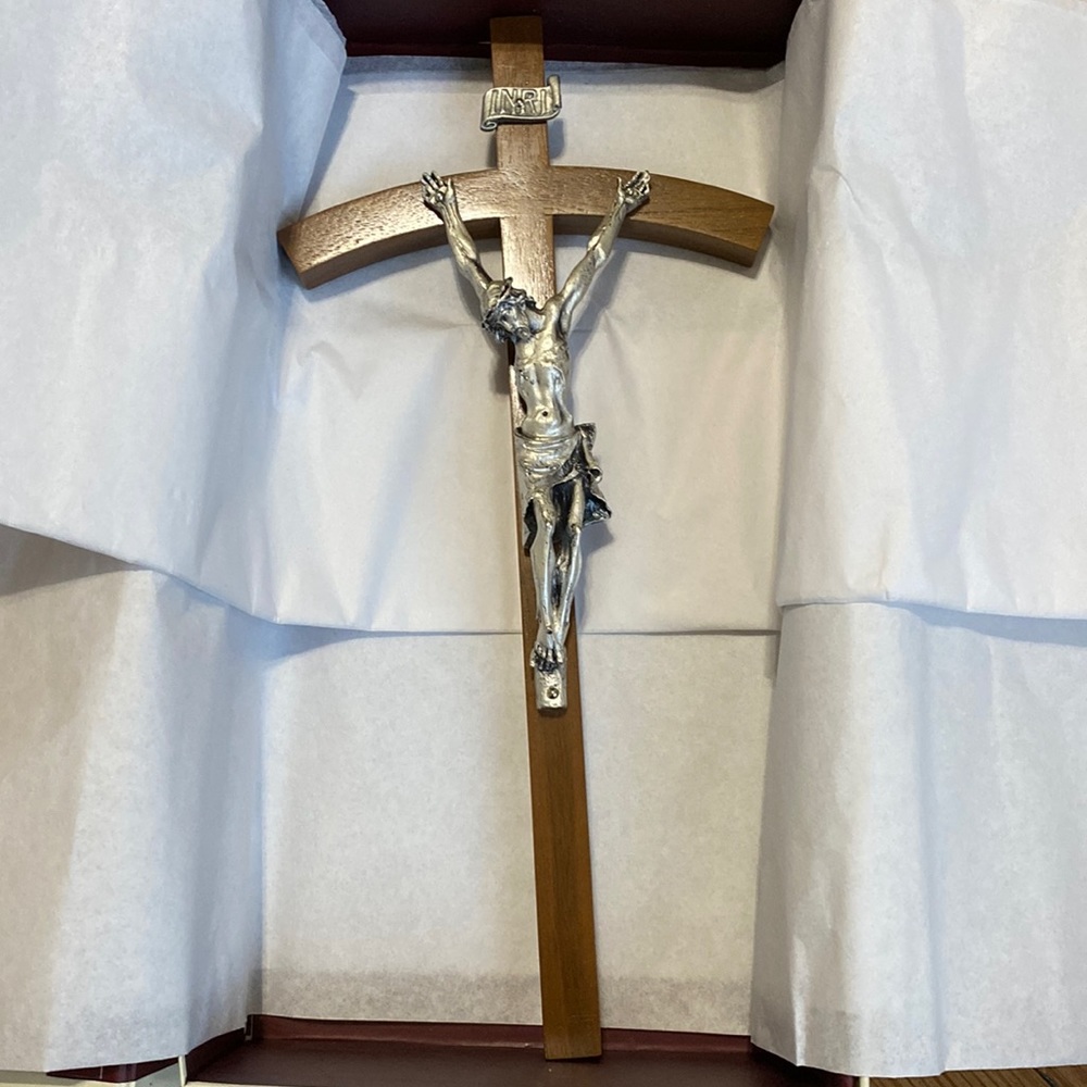 11" Walnut Crucifix With Silver